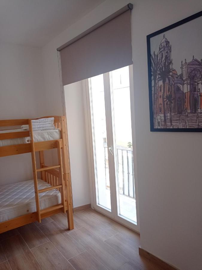 Planeta Cadiz Apartaments Exterior photo